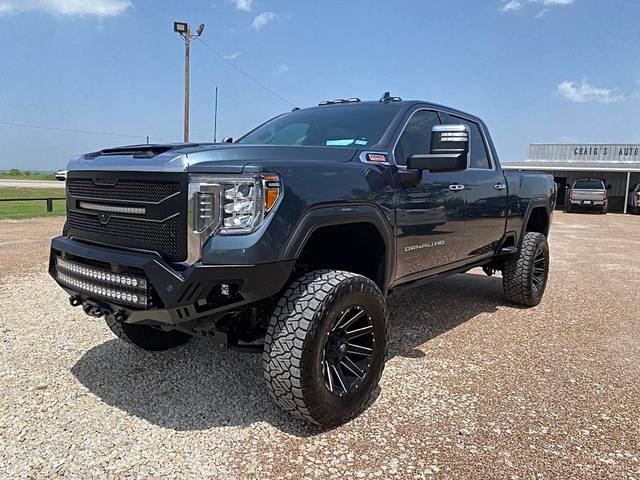 2020 GMC Sierra 2500HD Denali 4WD photo