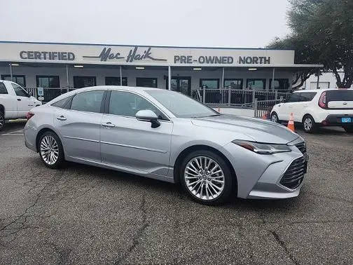 2020 Toyota Avalon Limited FWD photo
