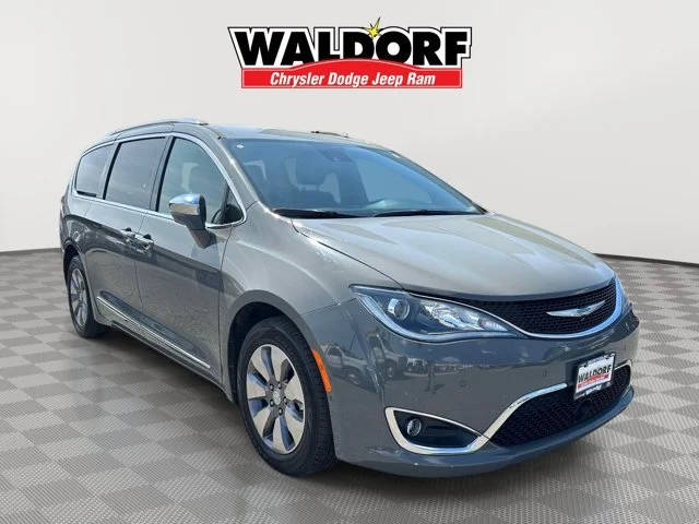 2020 Chrysler Pacifica Minivan Hybrid Limited 35th Anniversary FWD photo