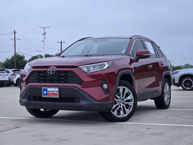 2020 Toyota RAV4 XLE Premium FWD photo