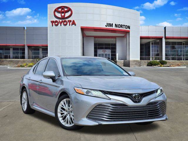 2020 Toyota Camry XLE FWD photo