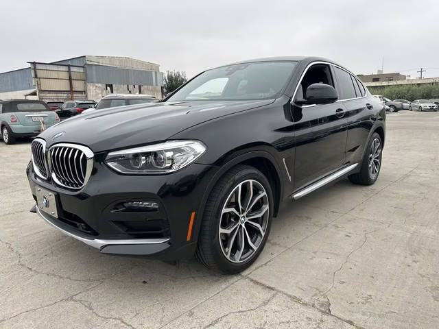 2020 BMW X4 xDrive30i AWD photo