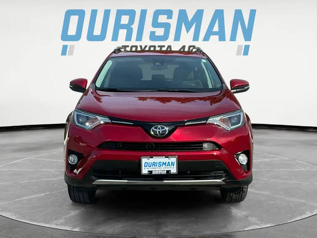 2018 Toyota RAV4 XLE AWD photo