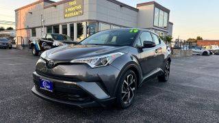 2019 Toyota C-HR XLE FWD photo