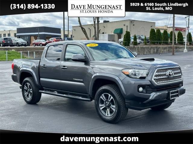 2016 Toyota Tacoma TRD Sport 4WD photo