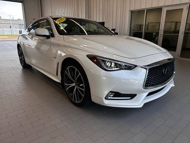 2020 Infiniti Q60 3.0t LUXE AWD photo