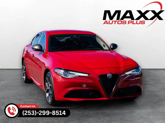 2020 Alfa Romeo Giulia Ti AWD photo