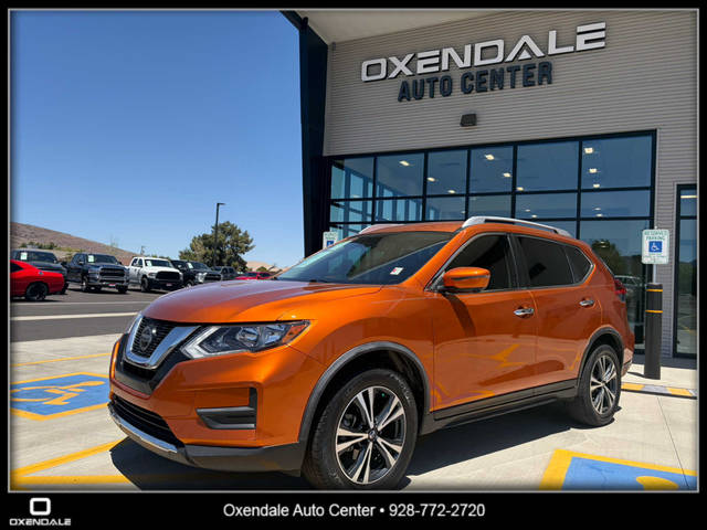 2020 Nissan Rogue SV FWD photo