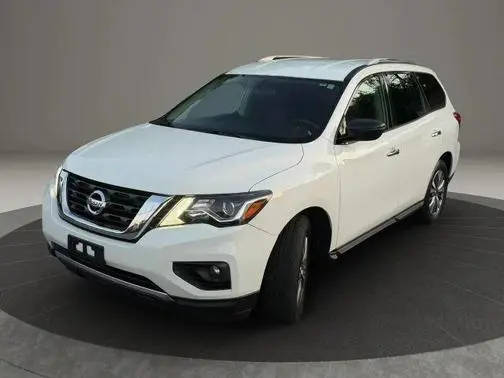 2019 Nissan Pathfinder SV 4WD photo