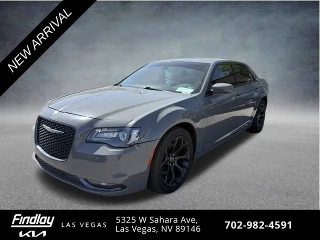 2019 Chrysler 300 300S RWD photo