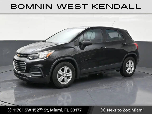 2020 Chevrolet Trax LS FWD photo