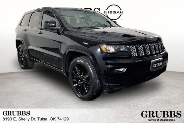 2020 Jeep Grand Cherokee Altitude RWD photo