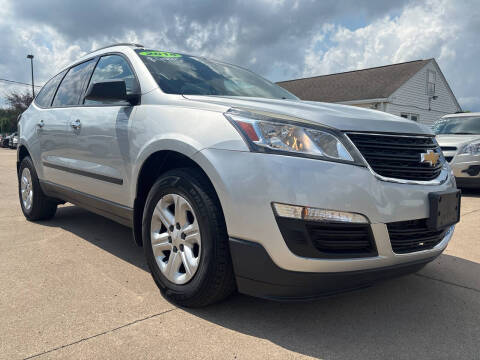 2015 Chevrolet Traverse LS AWD photo