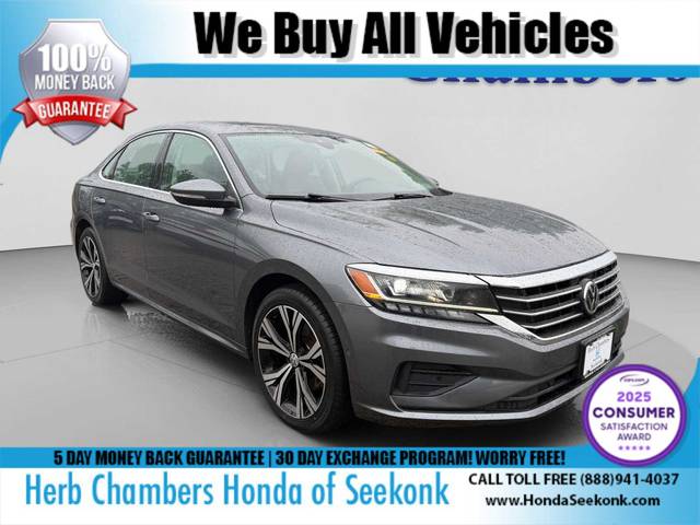 2020 Volkswagen Passat 2.0T SEL FWD photo