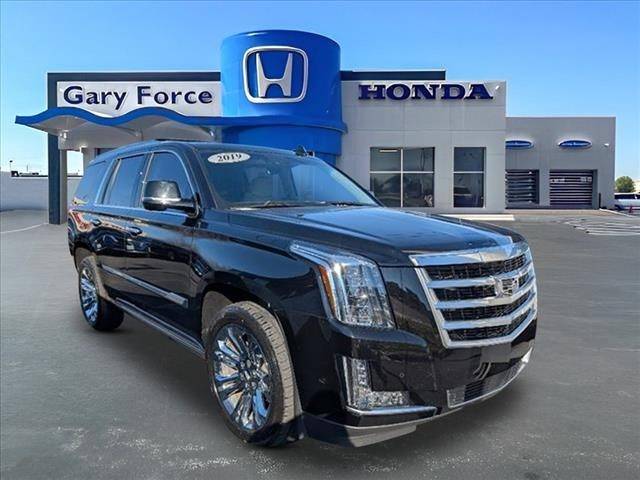 2019 Cadillac Escalade Premium Luxury 4WD photo