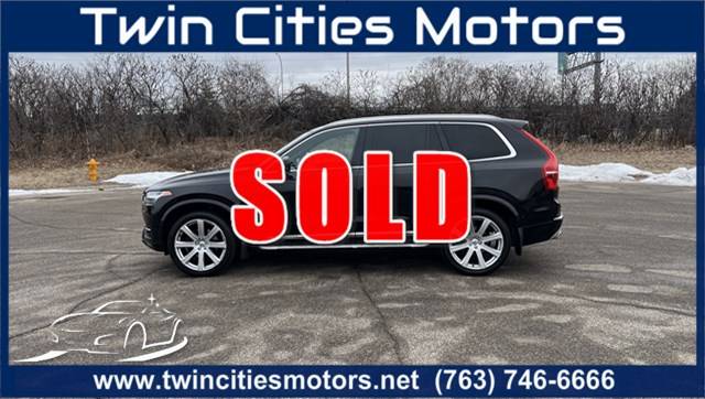 2016 Volvo XC90 T6 Inscription AWD photo