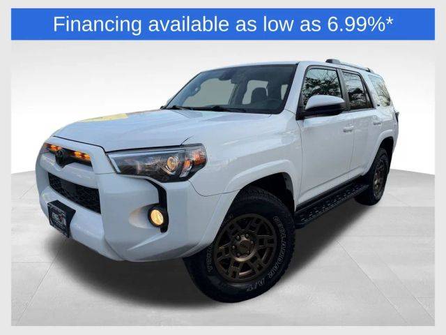 2020 Toyota 4Runner SR5 4WD photo