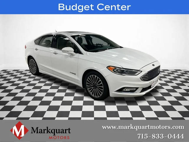 2017 Ford Fusion Hybrid Titanium FWD photo