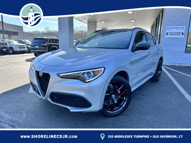 2020 Alfa Romeo Stelvio Ti Sport AWD photo