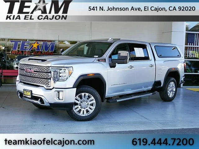 2020 GMC Sierra 3500HD Denali 4WD photo
