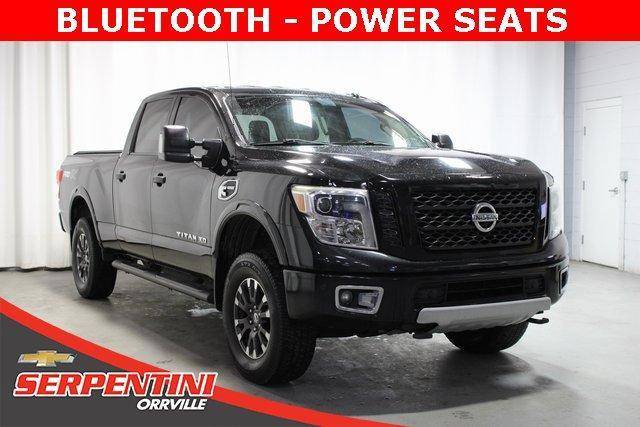 2016 Nissan Titan XD PRO-4X 4WD photo