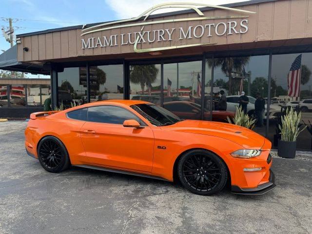 2020 Ford Mustang GT Premium RWD photo