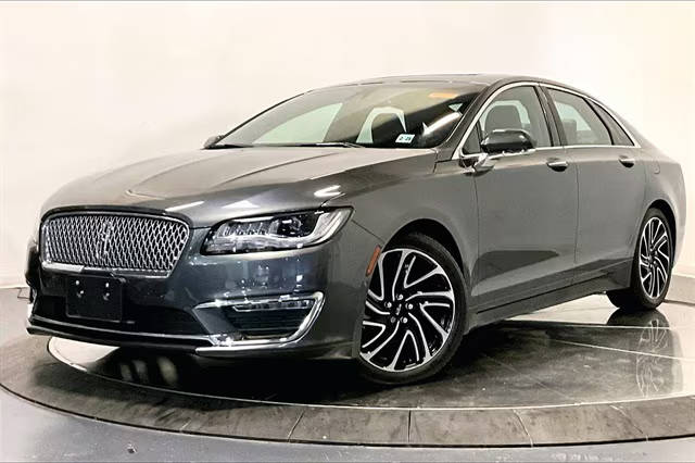 2020 Lincoln MKZ Reserve AWD photo