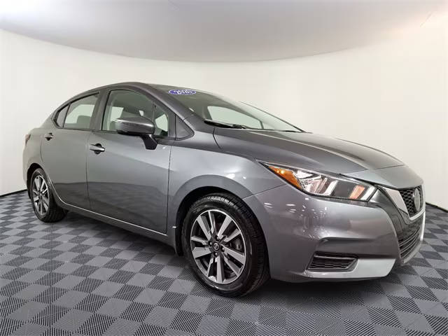 2020 Nissan Versa SV FWD photo