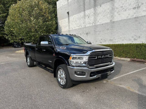 2019 Ram 3500 Laramie 4WD photo