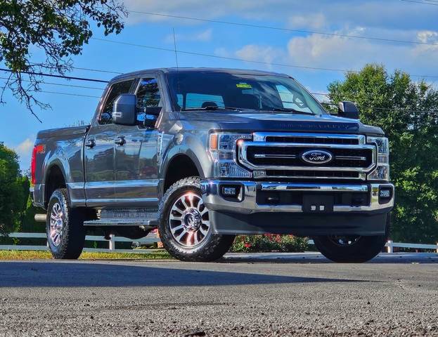 2020 Ford F-250 Super Duty LARIAT 4WD photo