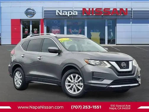 2020 Nissan Rogue SV FWD photo