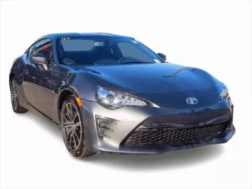 2020 Toyota 86  RWD photo