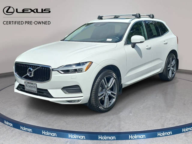 2020 Volvo XC60 Momentum AWD photo
