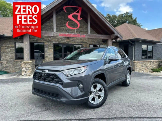 2019 Toyota RAV4 XLE FWD photo