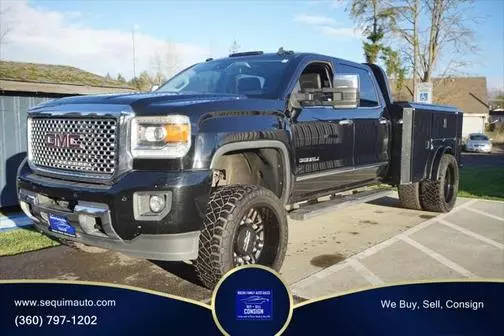 2015 GMC Sierra 3500HD Denali 4WD photo