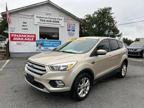 2017 Ford Escape SE 4WD photo