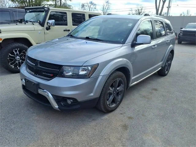 2019 Dodge Journey Crossroad FWD photo