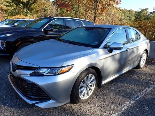 2020 Toyota Camry LE FWD photo