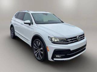 2020 Volkswagen Tiguan SEL Premium R-Line AWD photo