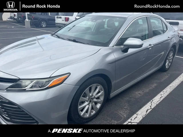 2019 Toyota Camry LE FWD photo