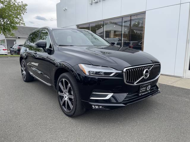 2020 Volvo XC60 Inscription AWD photo