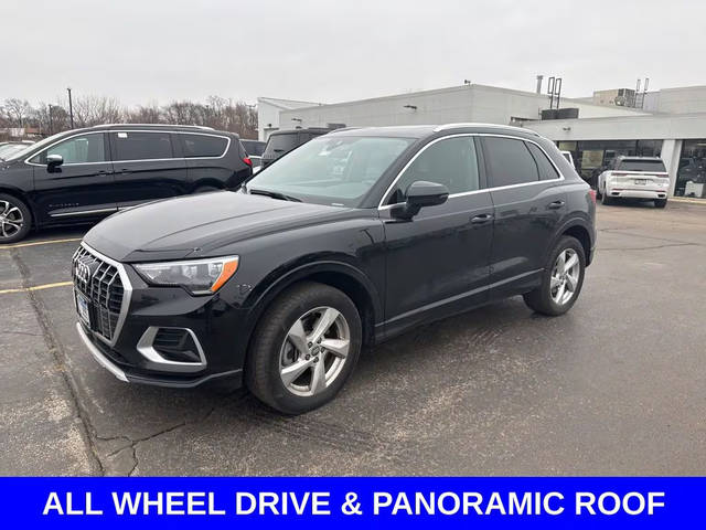 2020 Audi Q3 Premium AWD photo