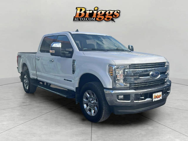 2019 Ford F-350 Super Duty LARIAT 4WD photo