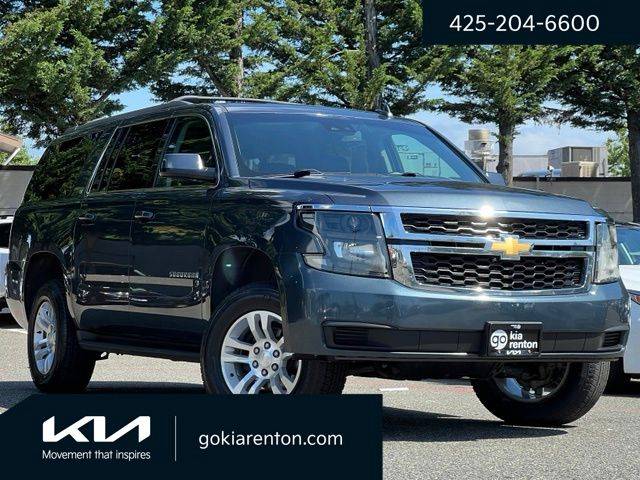 2019 Chevrolet Suburban LT 4WD photo