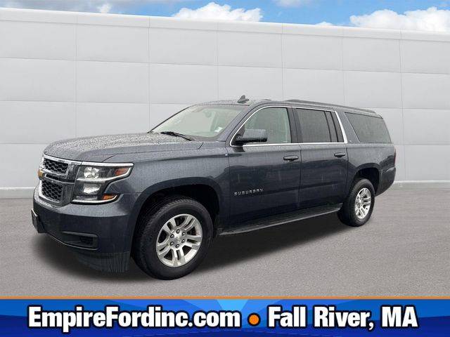2019 Chevrolet Suburban LT 4WD photo