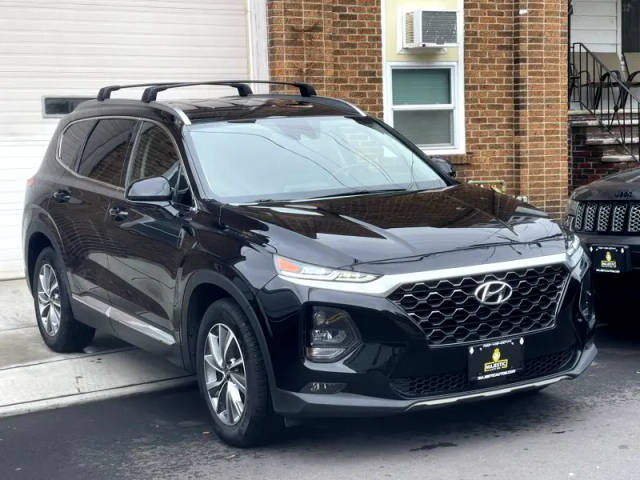 2020 Hyundai Santa Fe SEL FWD photo