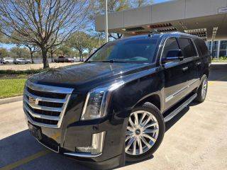 2019 Cadillac Escalade ESV Luxury 4WD photo