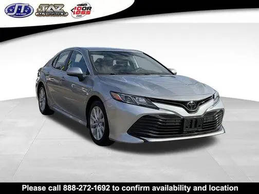 2019 Toyota Camry LE FWD photo