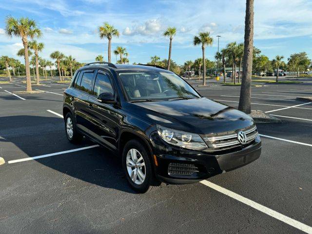 2016 Volkswagen Tiguan S FWD photo