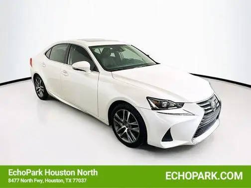 2020 Lexus IS IS 300 RWD photo